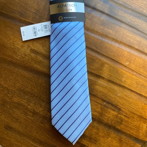 New Alfatech by Alfani Laurel Stripe Light Blue Retail $55 - Picture 1 of 3